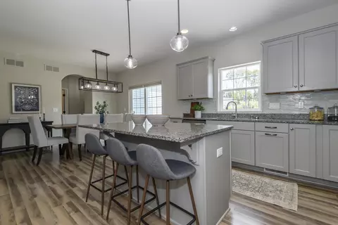 Kitchen - 466 Bleeker, Delafield, WI 53018 photo 1 of 5