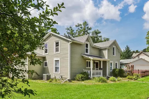 614 Whitewater, Fort Atkinson, WI 53538
