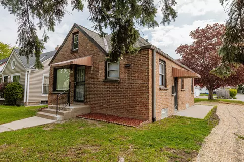 4234 N 29th, Milwaukee, WI 53216