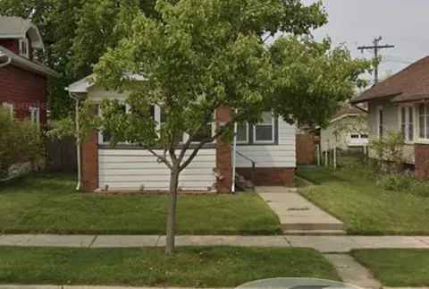 3516 Wright, Racine, WI 53405