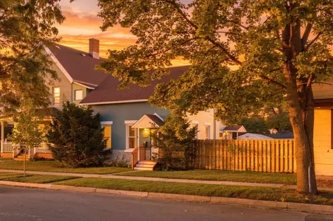 1023 8th, La Crosse, WI 54601