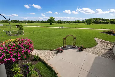 Exterior - s75w35724 Wilton, Eagle, WI 53119 photo 7 of 15