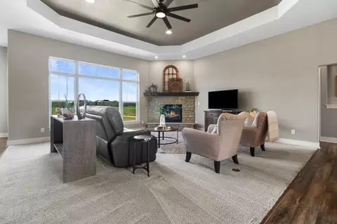 Living - s75w35724 Wilton, Eagle, WI 53119 photo 3 of 5