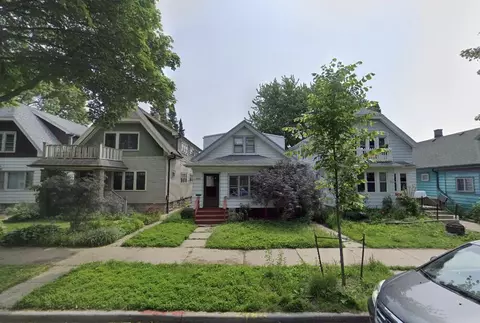3122 N Dousman, Milwaukee, WI 53212