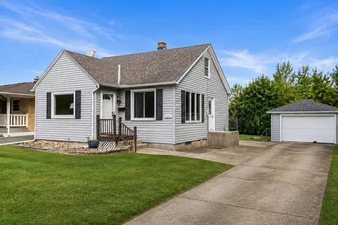 3640 S 87th, Milwaukee, WI 53228
