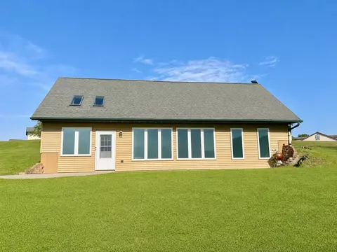 29056 Skyview, Eastman, WI 54626