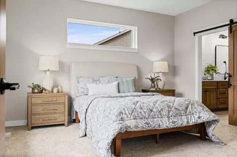 Bedroom - 2910 Beyer, Holmen, WI 54636 photo 2 of 8