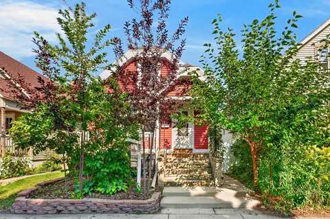 2650 N Fratney, Milwaukee, WI 53212