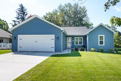 623 W Prospect, Hartford, WI 53027