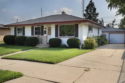 4149 Lasalle, Racine, WI 53402