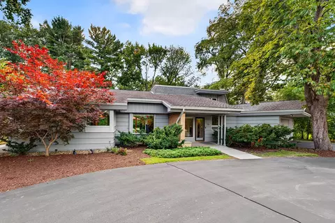 Exterior - 715 E Juniper, Fox Point, WI 53217 photo 4 of 7