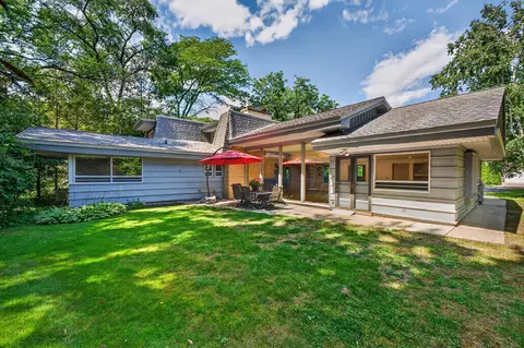 Exterior - 715 E Juniper, Fox Point, WI 53217 photo 2 of 7