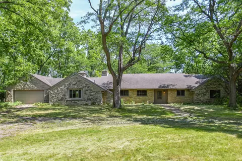 w269s3178 Merrill Hls, Waukesha, WI 53189