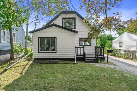 5937 N 42nd, Milwaukee, WI 53209