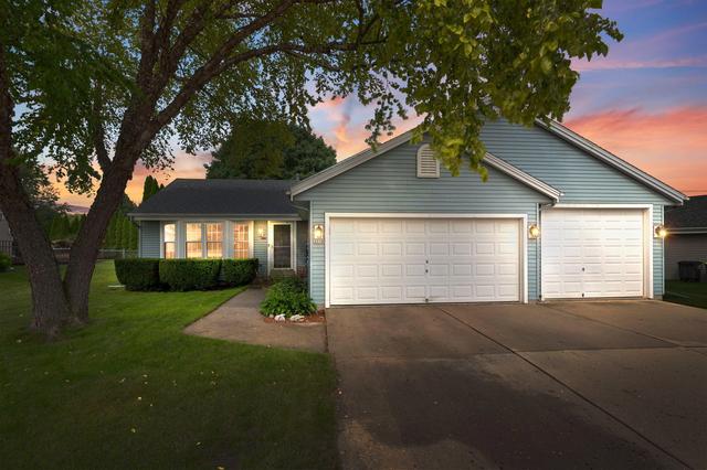 2114 Somerset, Waukesha, WI 53186