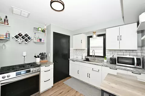8113 W Townsend, Milwaukee, WI 53222