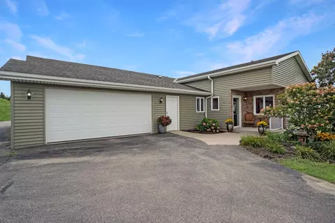 215 Watertower, Iron Ridge, WI 53035