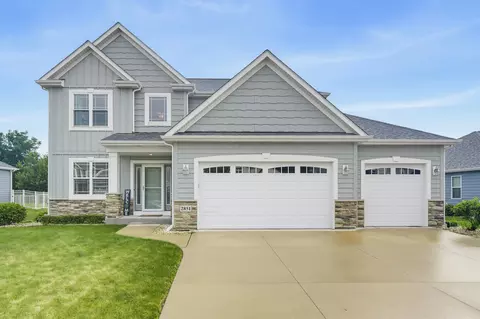 2851 Crosswinds, Mount Pleasant, WI 53403