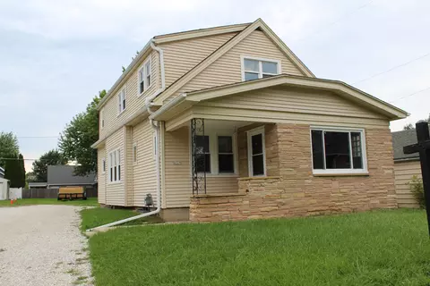 4319 S Quincy, Milwaukee, WI 53207