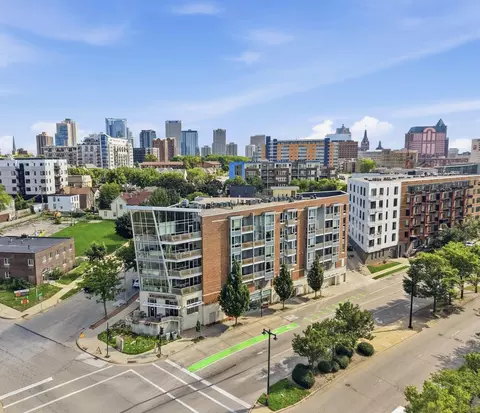 1541 N Jefferson #304, Milwaukee, WI 53202