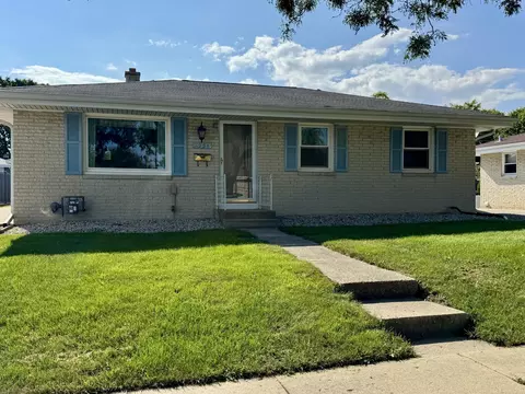 7954 47th, Kenosha, WI 53142