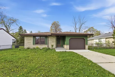 5314 W Nokomis, Brown Deer, WI 53223