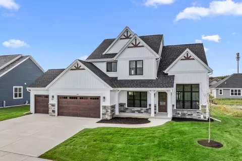 1750 Whalen, Oconomowoc, WI 53066