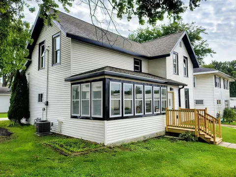 805 Walker, Wilton, WI 54670
