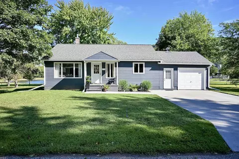 204 Michaels, Cochrane, WI 54622