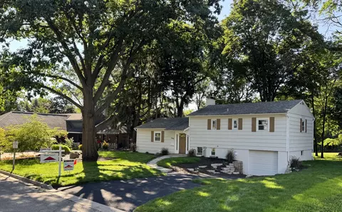 6305 Catalpa, Greendale, WI 53129