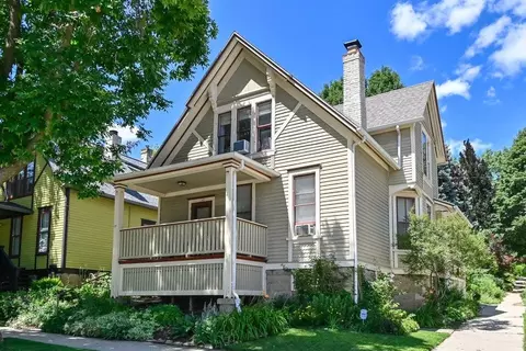 140 E Vine, Milwaukee, WI 53212