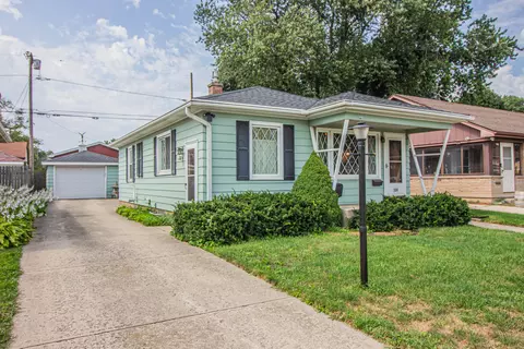 226 Merten, Racine, WI 53405