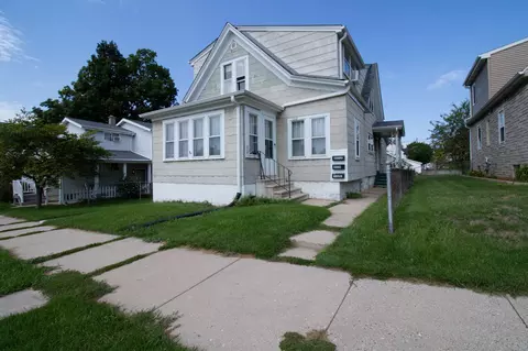1324 Marquette, South Milwaukee, WI 53172