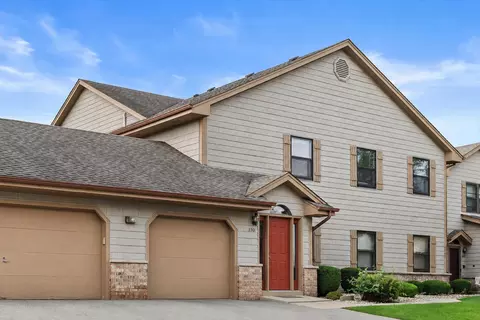 3301 13th #6D, Kenosha, WI 53144