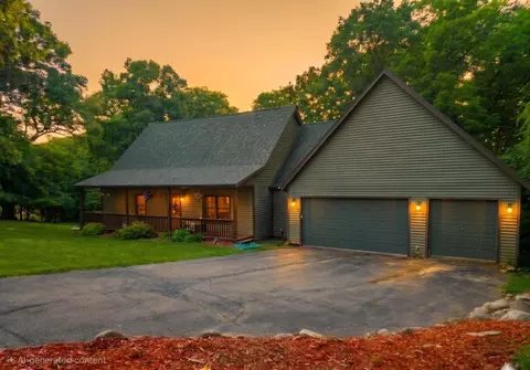 n5079 Sinissippi Point Road, Hubbard, WI 53039