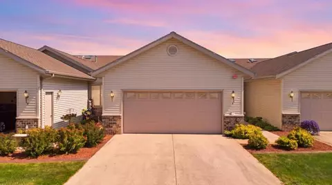 2121 45th #G, Two Rivers, WI 54241