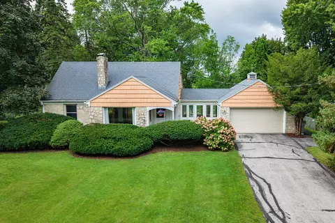 7101 N 107th, Milwaukee, WI 53224