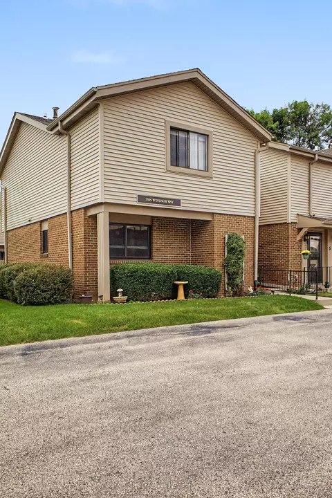 1505 Windsor #6, Mount Pleasant, WI 53406