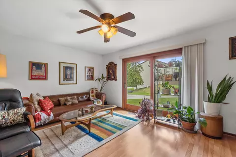 5209 S 13th #J, Milwaukee, WI 53221