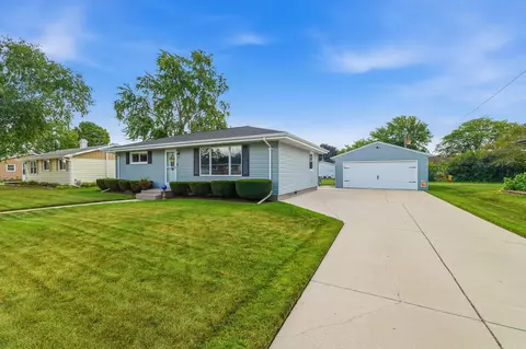 427 Airpark, Plymouth, WI 53073