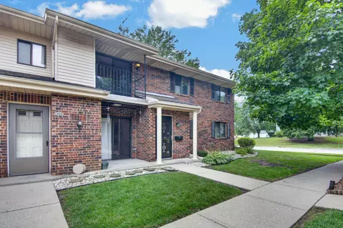 7209 57th #103, Kenosha, WI 53142