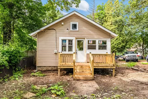 7910 305th, Salem Lakes, WI 53168