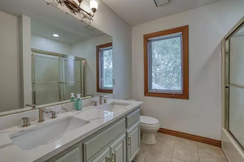 Bath - 8424 S 68th, Franklin, WI 53132 photo 4 of 5