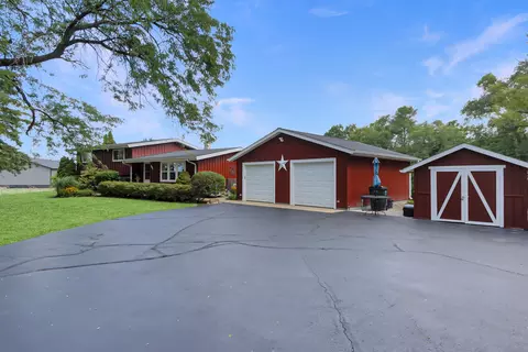 Exterior - 38112 87th, Randall, WI 53105 photo 2 of 10