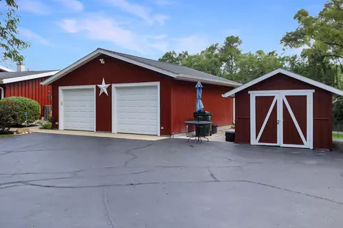 Exterior - 38112 87th, Randall, WI 53105 photo 9 of 10