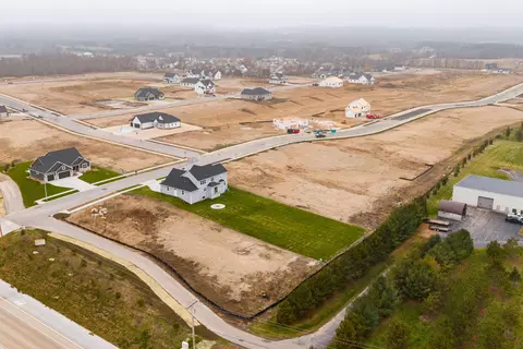 2472 Boulder, Slinger, WI 53086 photo 8