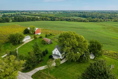 n5022 Buchanan Road, Herman, WI 53027