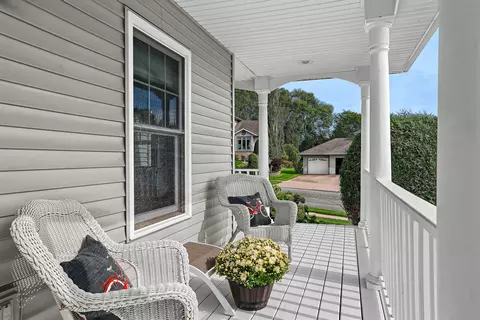 Exterior - 100 Calla, Onalaska, WI 54650 photo 2 of 4