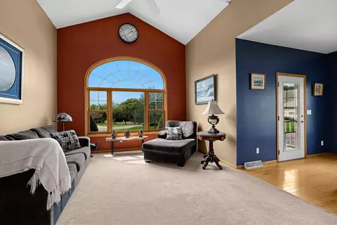 Living - 100 Calla, Onalaska, WI 54650 photo 1 of 4