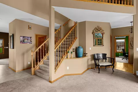 Entry Way - 100 Calla, Onalaska, WI 54650 photo 2 of 4